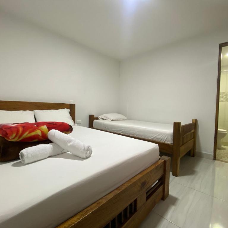HOTEL LA SELVA JARDIN - Triple Room with Bathroom - 4