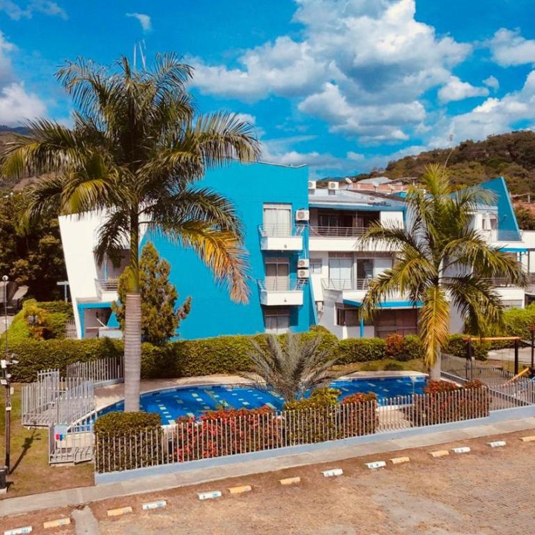 Condominio Terrazas del Sol 11 - 202 - Apartamento con terraza - 1