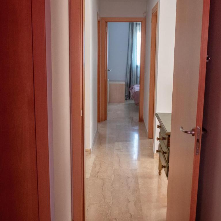 Casa para 8 personas a pie del mar SOLO FAMILIAS - Casa de 4 dormitorios - 8