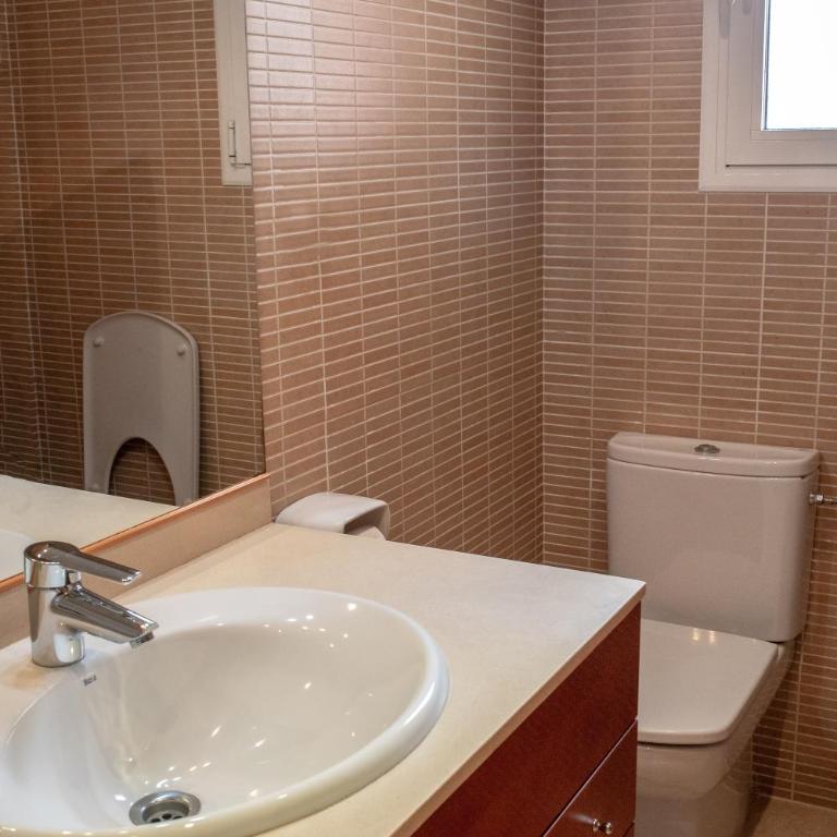 Casa para 8 personas a pie del mar SOLO FAMILIAS - Casa de 4 dormitorios - 18