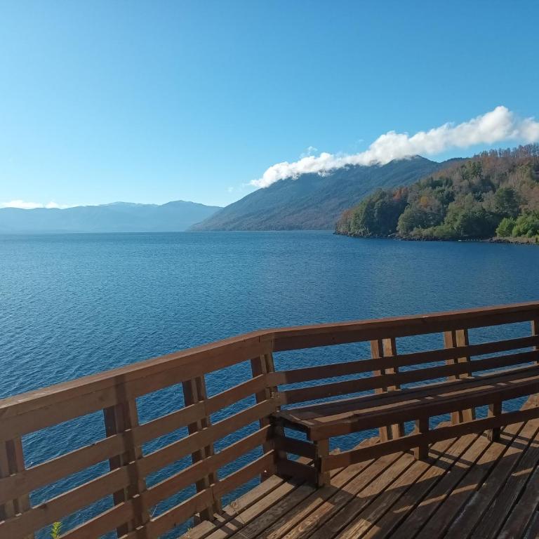 Cabaña Celeste - Acceso directo a playa lago Caburgua y cancha de tenis - direct access Beach in Caburgua Lake and tenis court - Three-Bedroom Apartment - 1