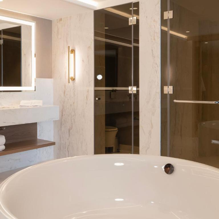 InterContinental Real Lima Miraflores by IHG - Habitación Clásica con cama extragrande - Planta superior - 3