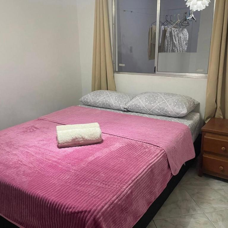 Apartamento amplio con un patio grande - One-Bedroom Apartment - 1