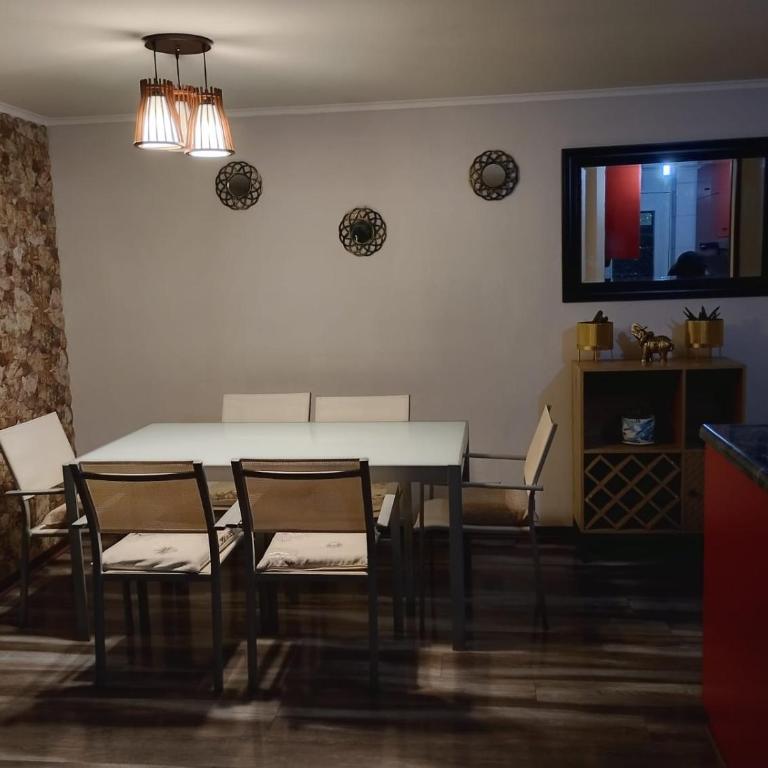 Departamento Amoblado Fundo del Carmen - Apartamento de 2 dormitorios - 3