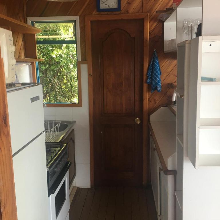 Cabaña Celeste - Acceso directo a playa lago Caburgua y cancha de tenis - direct access Beach in Caburgua Lake and tenis court - Three-Bedroom Apartment - 21