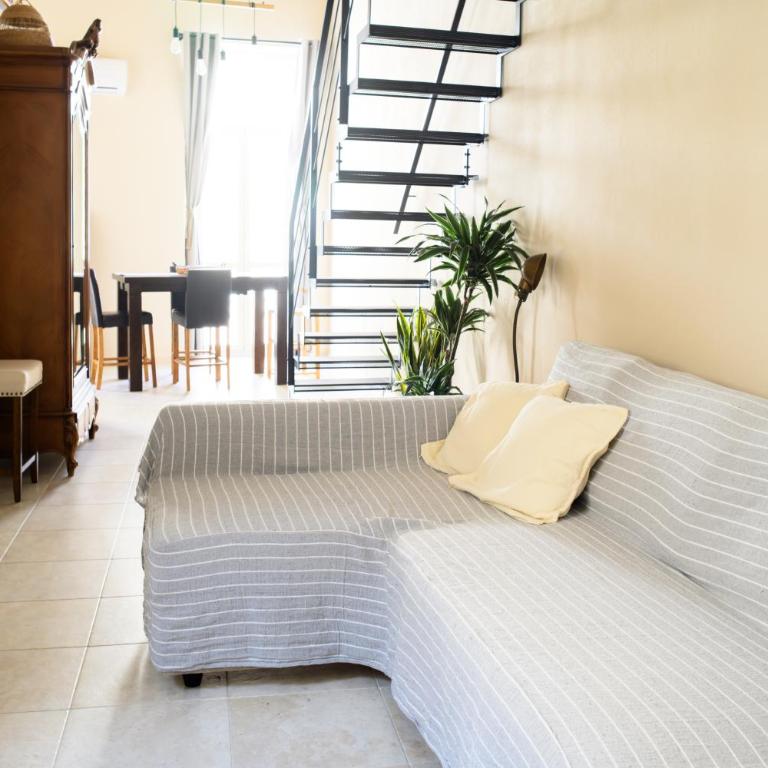 SimoArnoHome - Appartamento con 2 Camere da Letto - 12