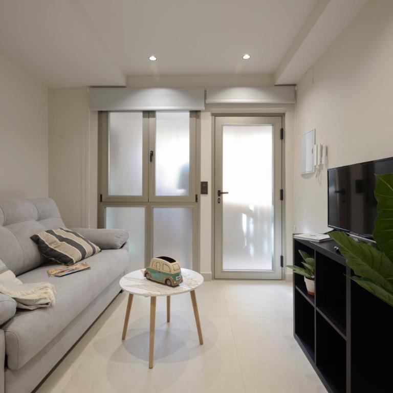 Apartamentos San Lázaro - Two-Bedroom Apartment - 9
