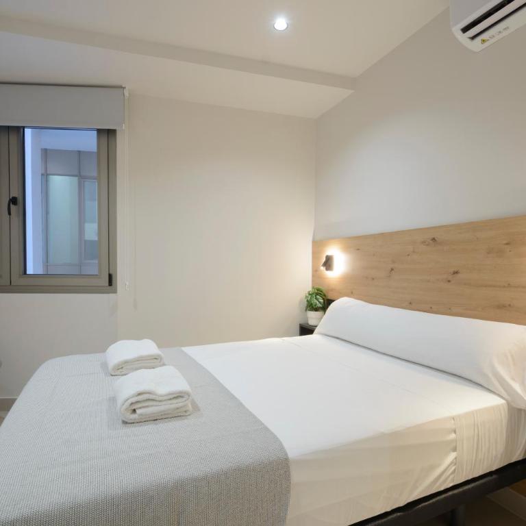 Apartamentos San Lázaro - Two-Bedroom Apartment - 2