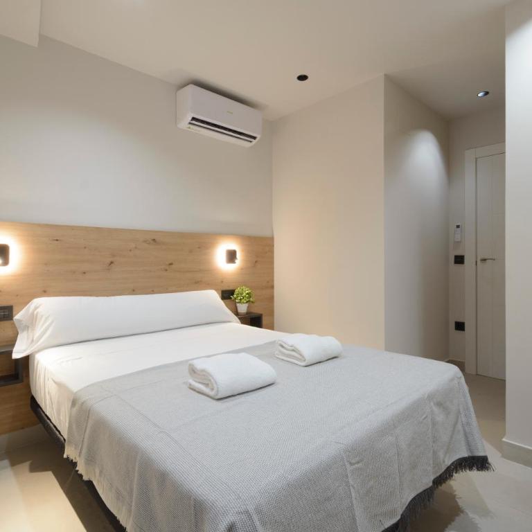 Apartamentos San Lázaro - Two-Bedroom Apartment - 3
