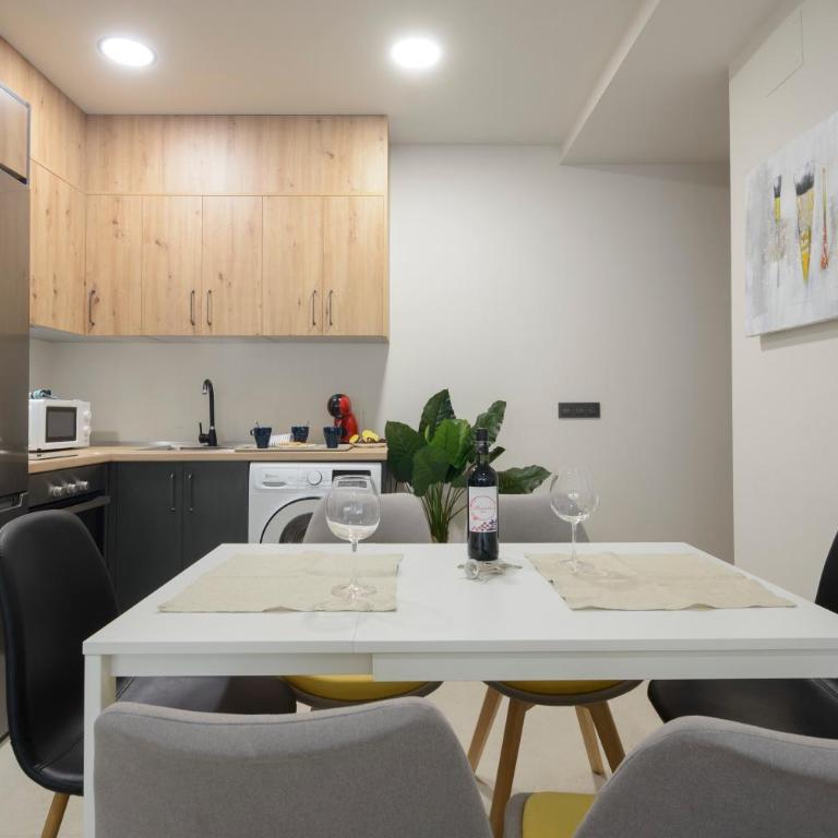 Apartamentos San Lázaro - Two-Bedroom Apartment - 11