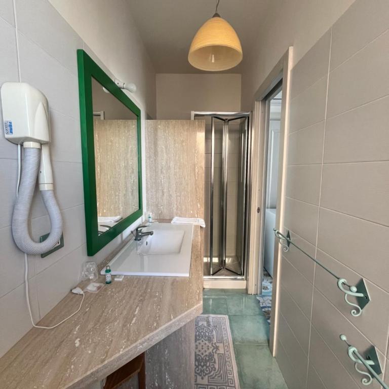 Camere Borgo - Double or Twin Room with Private Bathroom - 7