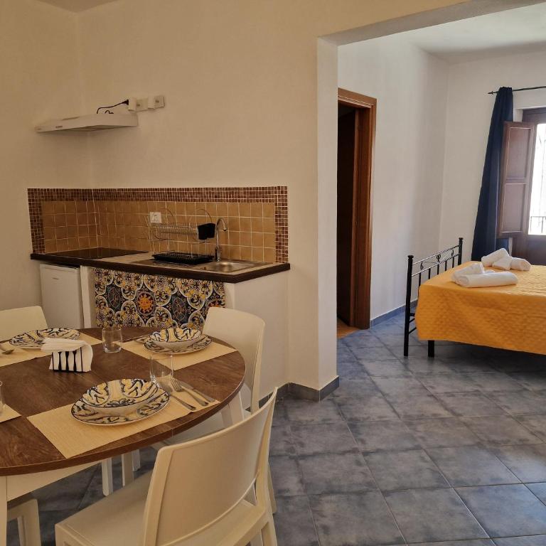 Giardino Mediterraneo - Appartamento con 1 Camera da Letto - 2