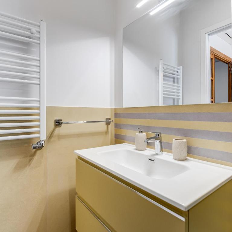 FaMa - Quiet&Bright 2BR Apartment - Appartamento Standard con 2 Camere da Letto - 41