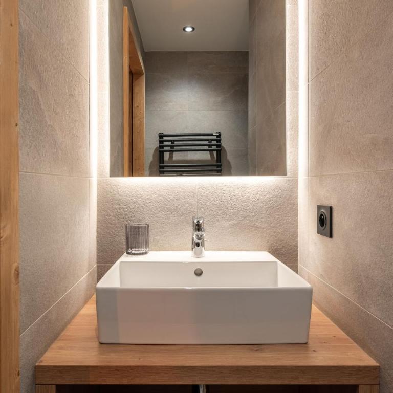 Apartment Erin Champagny-en-Vanoise - by EMERALD STAY - Appartement 3 Chambres - 35