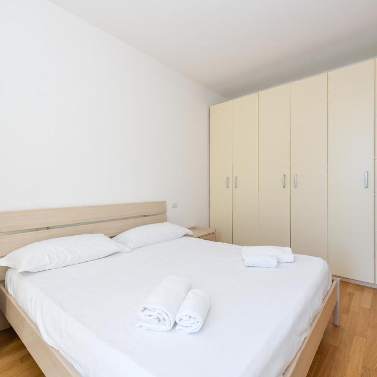 Appartamento Elia - Appartamento con 1 Camera da Letto e Vista Piscina - 10
