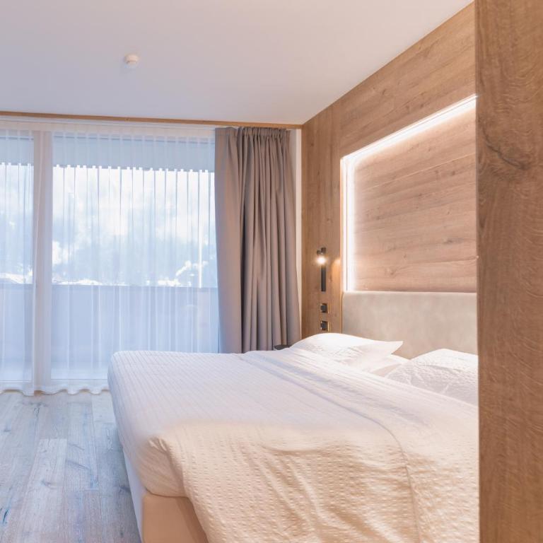 Hotel Ideal - Suite Junior con Vista Montagna - 9