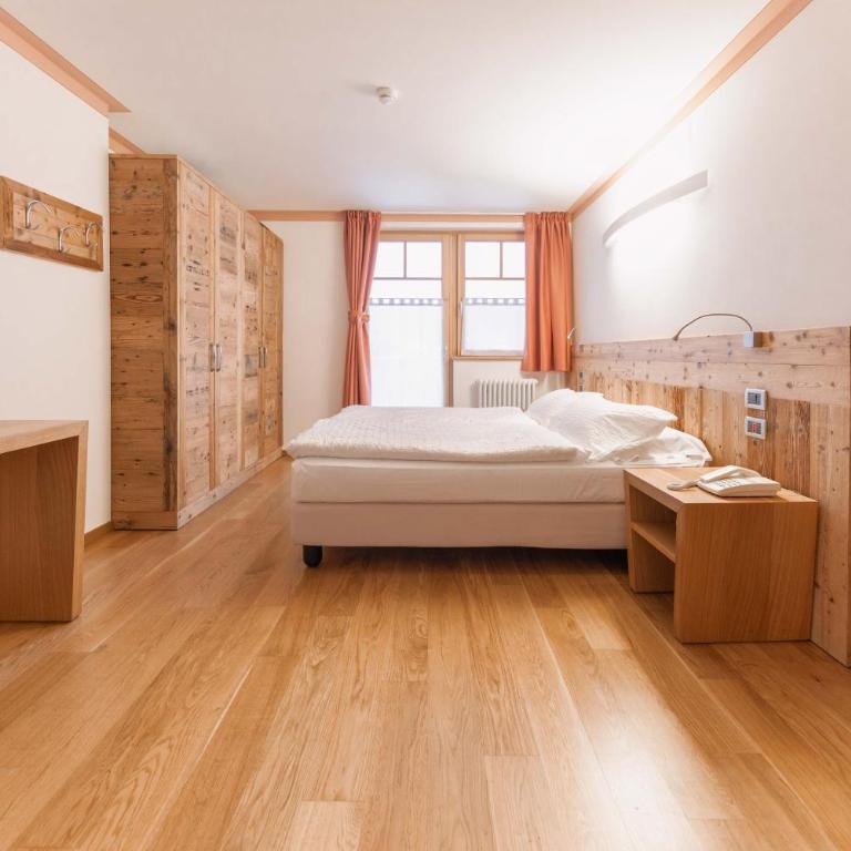 Hotel Ideal - Appartamento con 2 Camere da Letto - 13