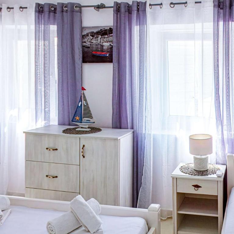 Vila Haritina - Three-Bedroom Vacation Home - 13
