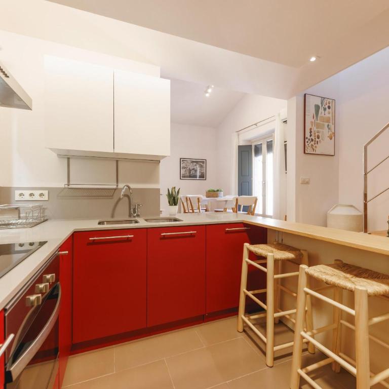 Bravissimo Cort Reial 4B Duplex, Monthly Apartment - Apartamento Deluxe de 3 dormitorios - 4