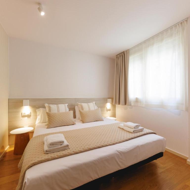 Bravissimo Cort Reial 4B Duplex, Monthly Apartment - Apartamento Deluxe de 3 dormitorios - 5