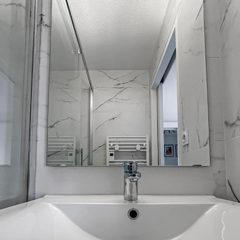 Appartement chaleureux, parking privé proche plage - One-Bedroom Apartment - 18