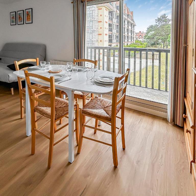 Appartement chaleureux, parking privé proche plage - One-Bedroom Apartment - 5