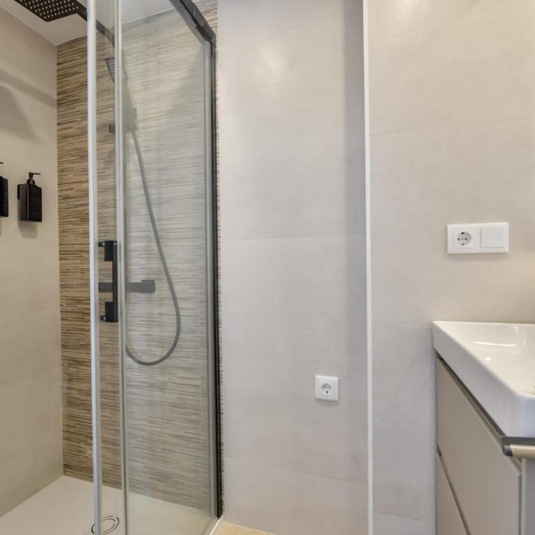 Eñsueño de Luxe Apartment - 1st line of sea by lg home conciergerie - Apartamento de 2 dormitorios - 13