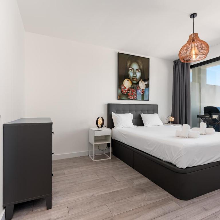 Penthouse moderne et cosy pour vos vacances accessible à pied depuis la plage - Three-Bedroom Apartment - 10