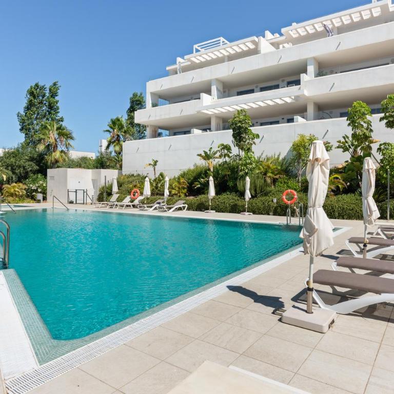 Penthouse moderne et cosy pour vos vacances accessible à pied depuis la plage - Three-Bedroom Apartment - 27