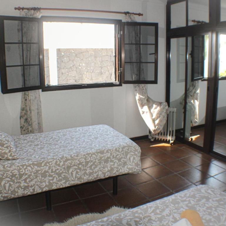 Habitaciones Doña Cris - Habitación Doble con baño compartido - 2