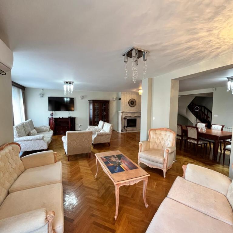 Villa Favorite - Vila - 1