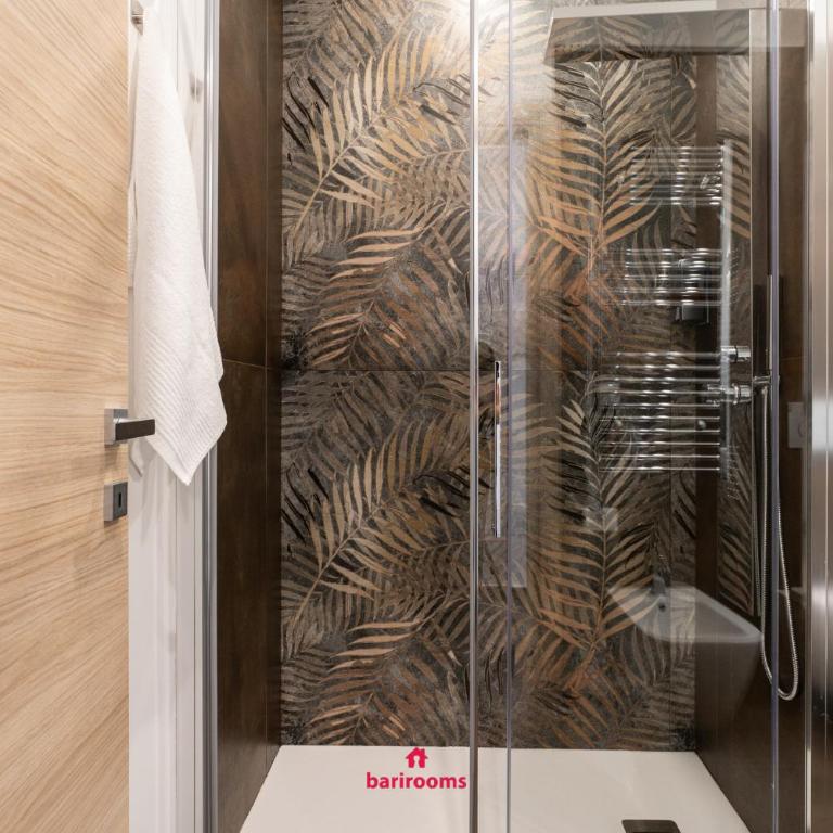Barirooms - Urban 163 - Camera Tripla con Bagno Privato - 6