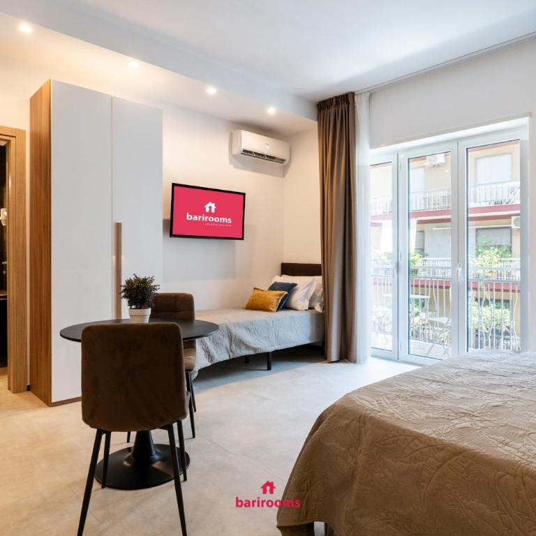 Barirooms - Urban 163 - Camera Familiare con Bagno Privato - 3