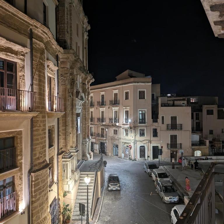 Il balcone sul centro - Appartamento con 1 Camera da Letto - 15