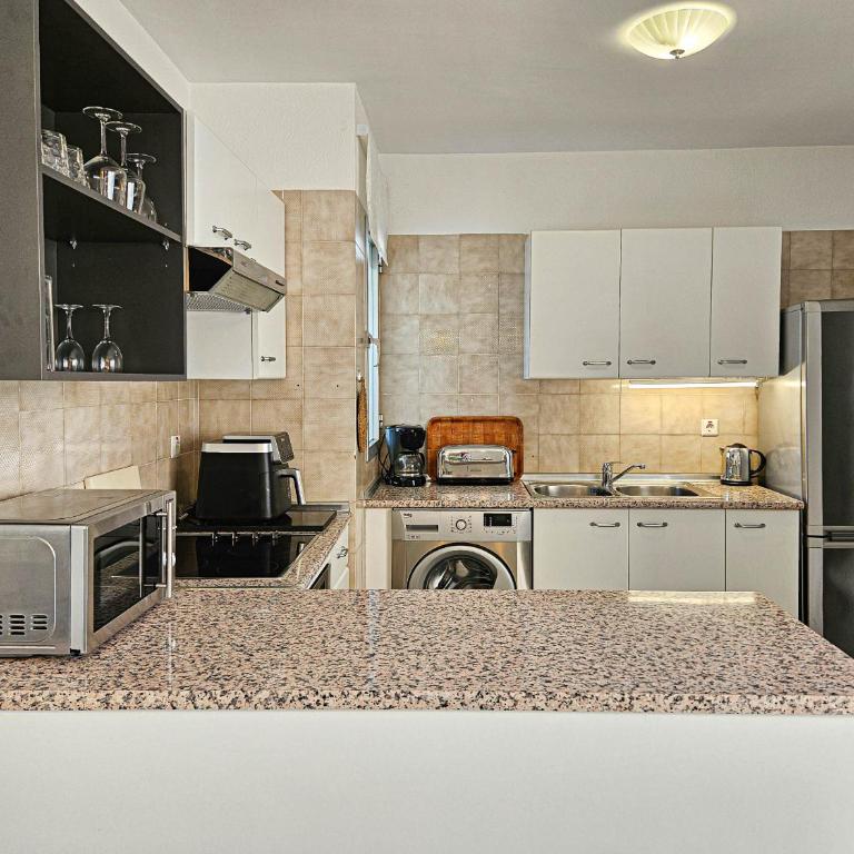 Two bedroom apartment Monte B Miraflores - Apartamento de 2 dormitorios - 15