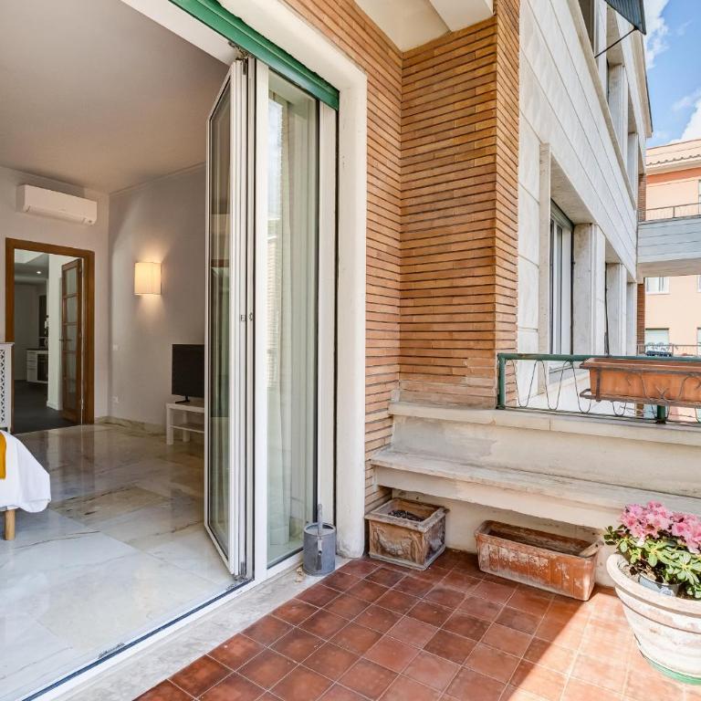 FaMa - Quiet&Bright 2BR Apartment - Appartamento Standard con 2 Camere da Letto - 48