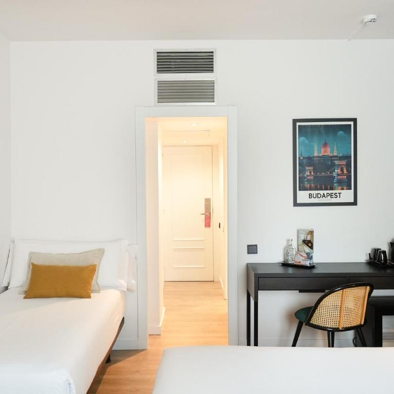 Arenas Atiram Hotel - Double or Twin Room with Extra Bed - 3
