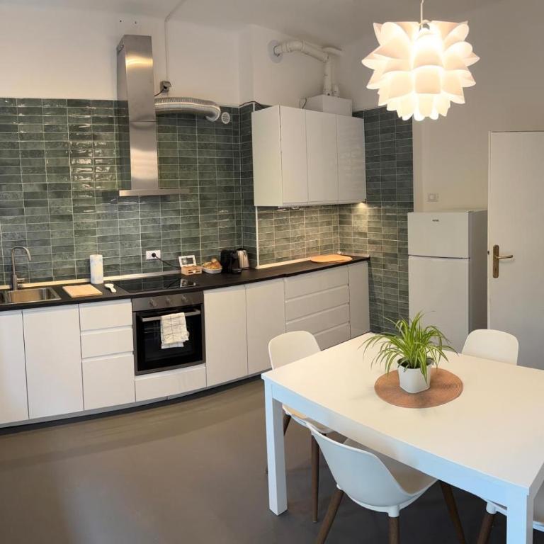 suite apartment Mestre - strategic to Venice - Family Two-Bedroom Apartment with View - 16