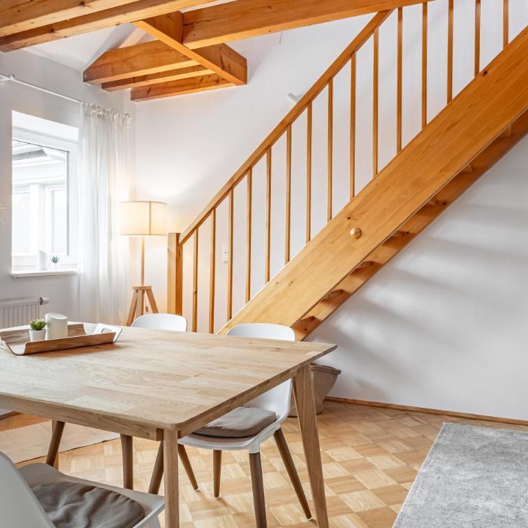 Alpena Homes, Zentrum, Domblick, Küche - Apartment mit 1 Schlafzimmer - 4