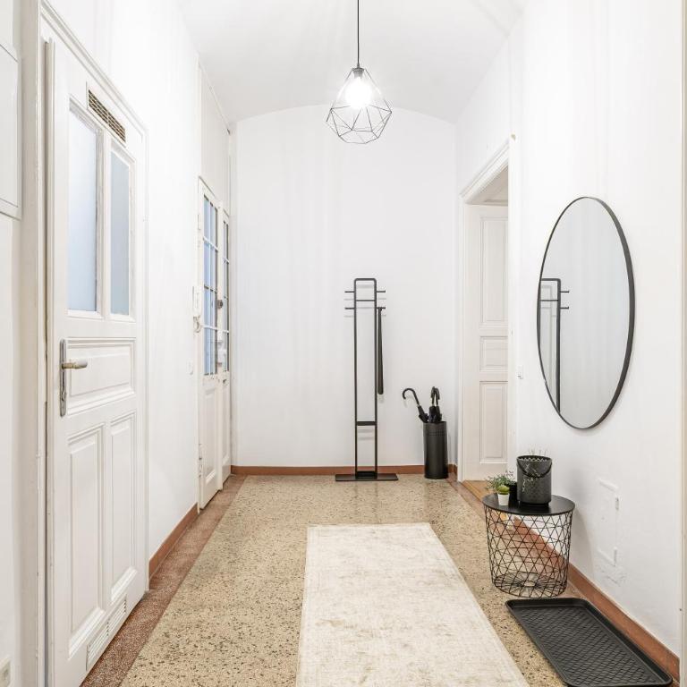 Alpena Homes, Zentrum, Domblick, Küche - Apartment mit 2 Schlafzimmern - 11