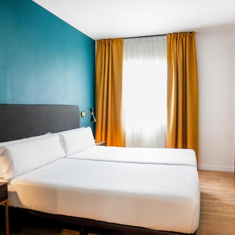 Arenas Atiram Hotel - Double or Twin Room with Extra Bed - 1