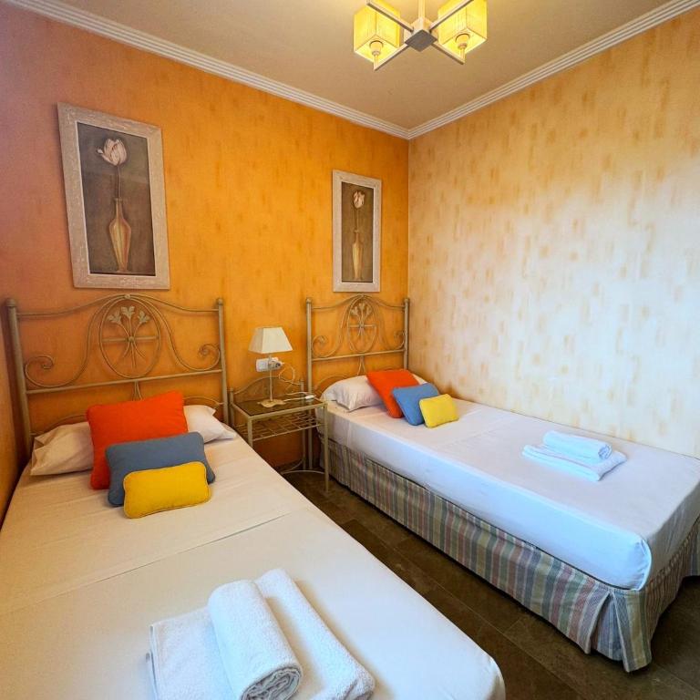 Acintur - Two-Bedroom Apartment - 13