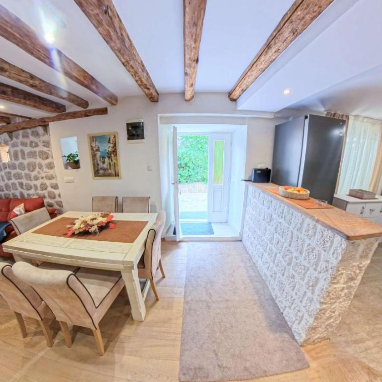 Vila Haritina - Three-Bedroom Vacation Home - 67