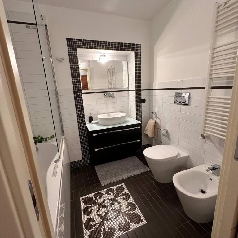 Centro Milano Garibaldi M2 - Appartamento con 2 Camere da Letto - 17