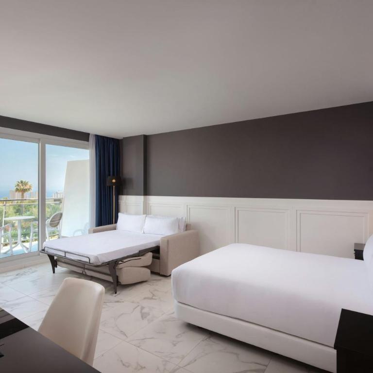 Four Points by Sheraton Costa Blanca Resort - Habitación Premium con 1 cama grande, sofá cama, balcón y vistas al mar - 4