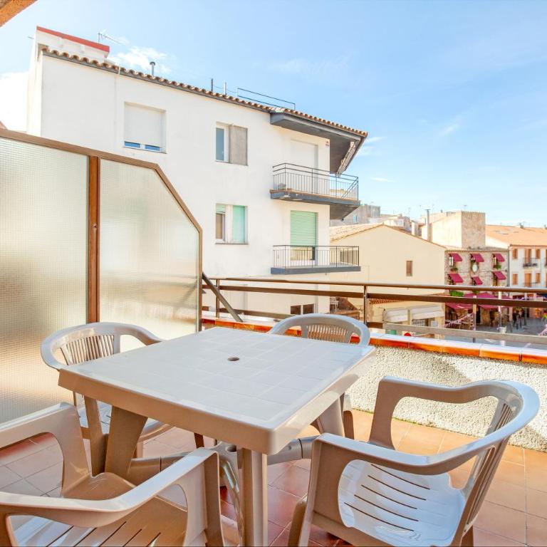 Apartaments Palamós - Pal Beach - Apartamento de 2 dormitorios con balcón o terraza (4-6 adultos) - 1