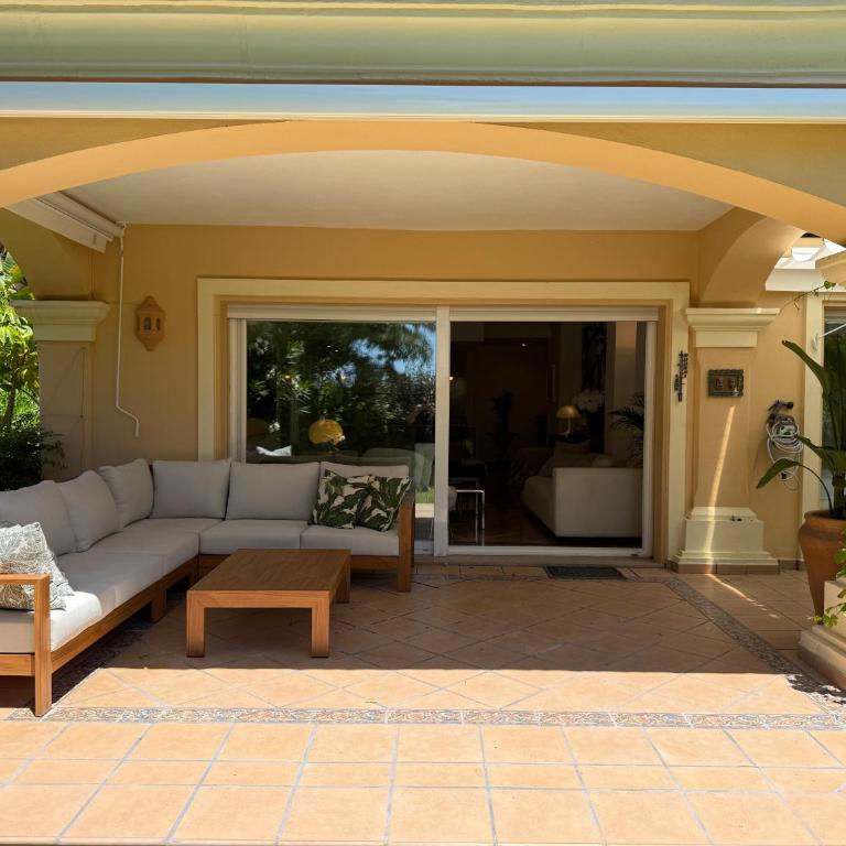 Sea Breeze Luxury Hacienda Elviria - EaW Homes - Apartamento de 2 dormitorios con terraza - 27