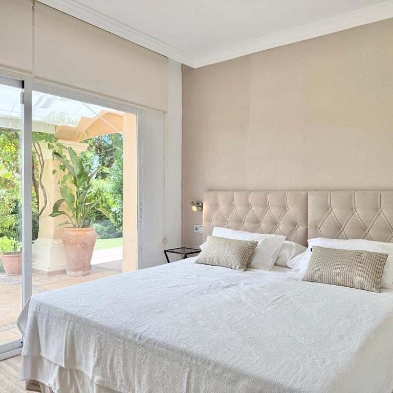 Sea Breeze Luxury Hacienda Elviria - EaW Homes - Apartamento de 2 dormitorios con terraza - 9