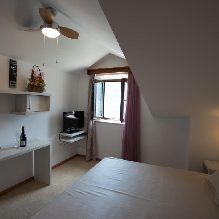 Apartments Babilon - One-Bedroom Apartment with Sea View - 9