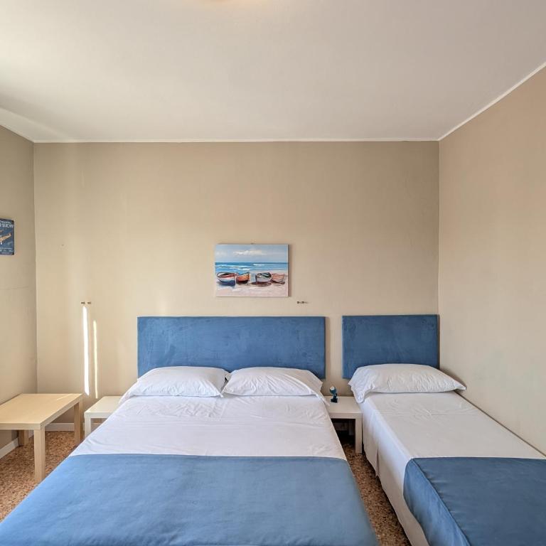 Alloggi San Marco - Camera Matrimoniale con Letto Supplementare - 36